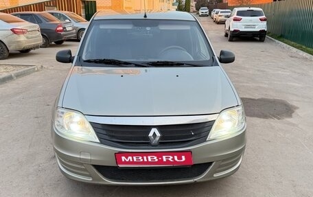 Renault Logan I, 2011 год, 300 000 рублей, 1 фотография
