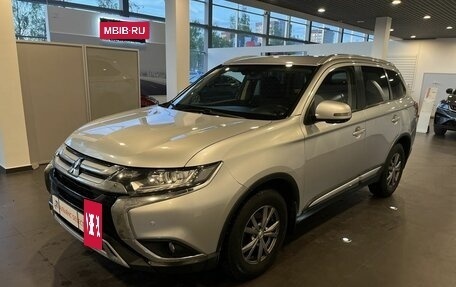 Mitsubishi Outlander III рестайлинг 3, 2019 год, 2 542 000 рублей, 7 фотография