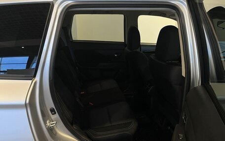 Mitsubishi Outlander III рестайлинг 3, 2019 год, 2 542 000 рублей, 16 фотография