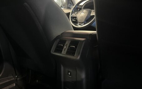 Mitsubishi Outlander III рестайлинг 3, 2019 год, 2 542 000 рублей, 33 фотография