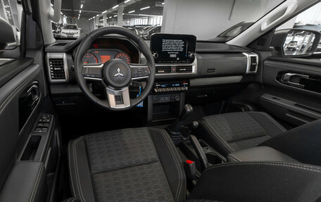 Mitsubishi L200, 2025 год, 4 500 000 рублей, 7 фотография