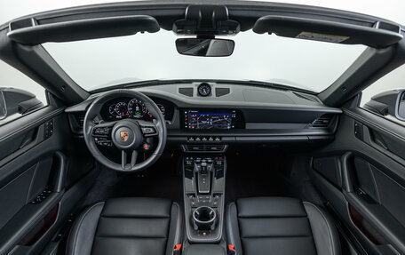 Porsche 911, 2026 год, 25 990 000 рублей, 31 фотография