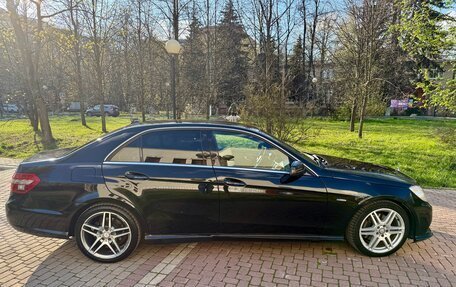 Mercedes-Benz E-Класс, 2012 год, 1 450 000 рублей, 7 фотография