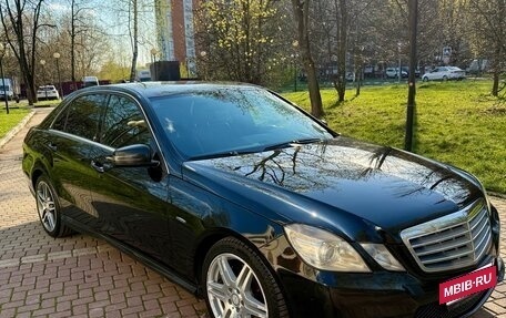 Mercedes-Benz E-Класс, 2012 год, 1 450 000 рублей, 8 фотография