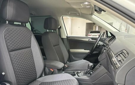 Volkswagen Tiguan II, 2018 год, 2 211 060 рублей, 9 фотография