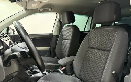 Volkswagen Tiguan II, 2018 год, 2 211 060 рублей, 11 фотография