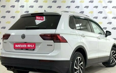 Volkswagen Tiguan II, 2018 год, 2 211 060 рублей, 6 фотография
