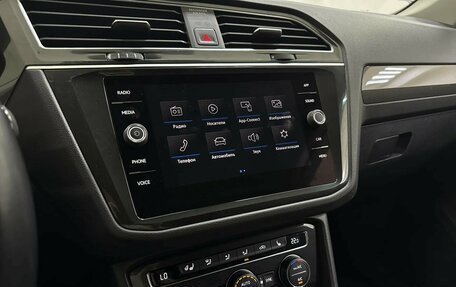 Volkswagen Tiguan II, 2018 год, 2 211 060 рублей, 21 фотография
