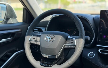 Toyota Highlander, 2026 год, 5 550 000 рублей, 20 фотография