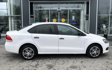Volkswagen Polo VI (EU Market), 2012 год, 630 000 рублей, 4 фотография