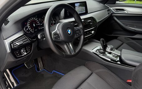 BMW 5 серия, 2017 год, 2 900 000 рублей, 7 фотография