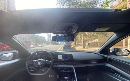 Hyundai Elantra, 2022 год, 1 315 000 рублей, 16 фотография