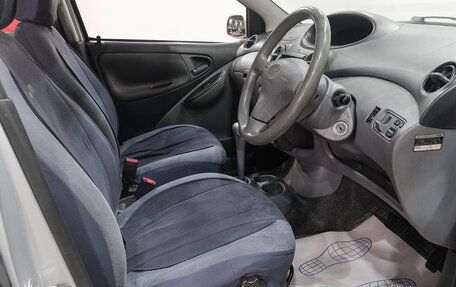 Toyota Vitz, 2001 год, 399 000 рублей, 10 фотография