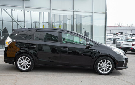 Toyota Prius Alpha I (ZVW40/41), 2013 год, 1 335 000 рублей, 7 фотография