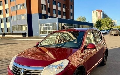 Renault Sandero I, 2013 год, 600 000 рублей, 8 фотография