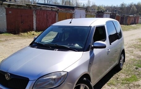 Skoda Roomster, 2008 год, 600 000 рублей, 3 фотография