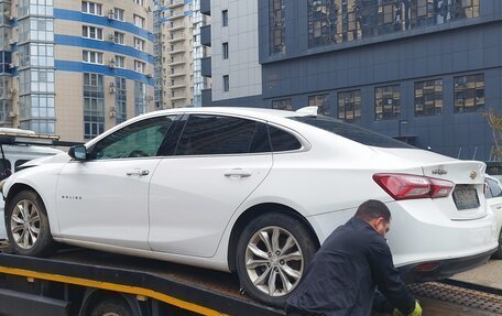 Chevrolet Malibu IX, 2019 год, 860 000 рублей, 4 фотография