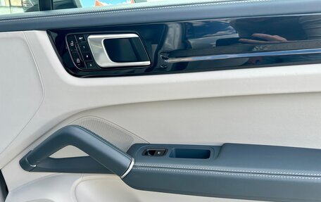 Porsche Cayenne III, 2020 год, 7 870 000 рублей, 11 фотография