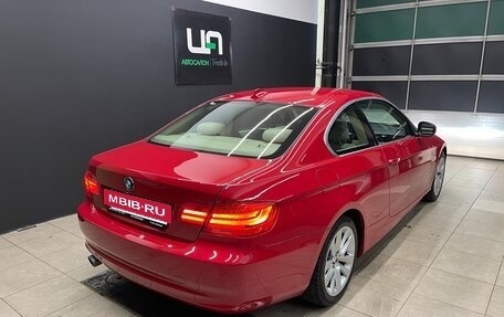 BMW 3 серия, 2011 год, 1 350 000 рублей, 6 фотография