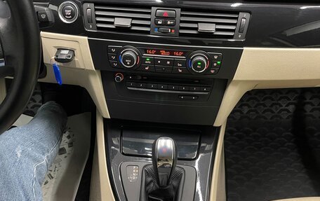 BMW 3 серия, 2011 год, 1 350 000 рублей, 13 фотография