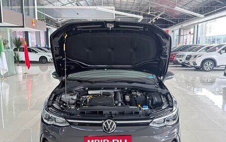 Volkswagen Golf VIII, 2022 год, 1 620 000 рублей, 17 фотография