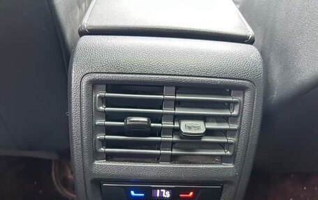 Volkswagen Golf VIII, 2022 год, 1 605 000 рублей, 17 фотография