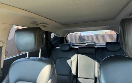 Hyundai Santa Fe III рестайлинг, 2013 год, 1 750 000 рублей, 13 фотография