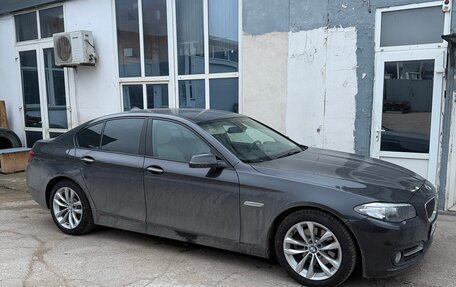 BMW 5 серия, 2015 год, 2 650 000 рублей, 1 фотография