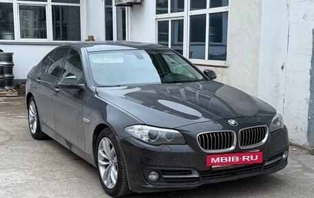BMW 5 серия, 2015 год, 2 650 000 рублей, 2 фотография