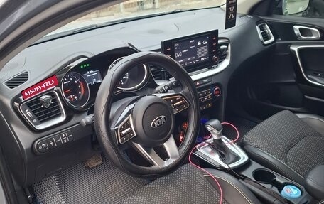 KIA cee'd III, 2021 год, 1 900 000 рублей, 34 фотография
