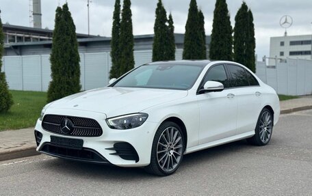 Mercedes-Benz E-Класс, 2020 год, 5 550 000 рублей, 1 фотография
