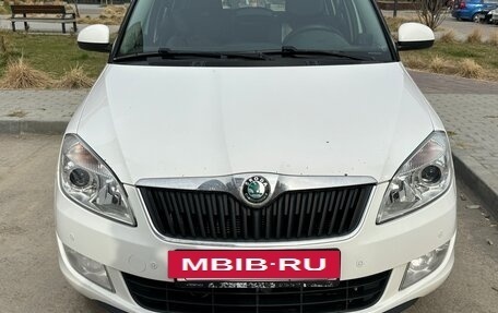 Skoda Fabia II, 2012 год, 730 000 рублей, 2 фотография