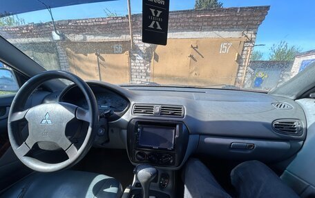 Mitsubishi Galant VIII, 2002 год, 280 000 рублей, 6 фотография