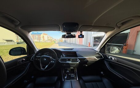 BMW X5, 2021 год, 6 000 000 рублей, 11 фотография