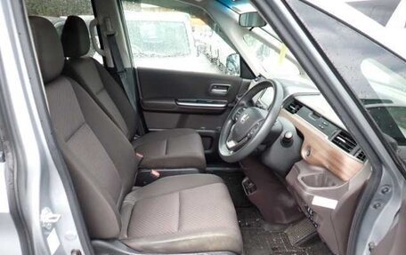 Honda Freed II, 2021 год, 1 245 000 рублей, 4 фотография