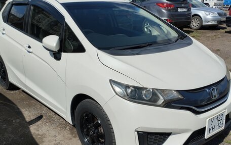 Honda Fit III, 2014 год, 955 000 рублей, 2 фотография