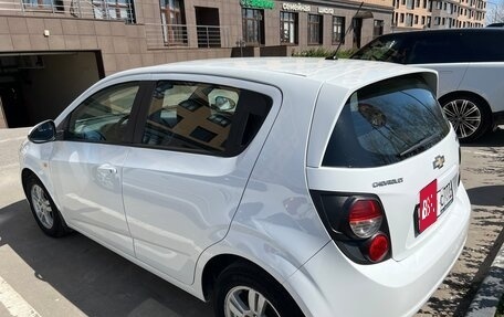 Chevrolet Aveo III, 2015 год, 880 000 рублей, 4 фотография