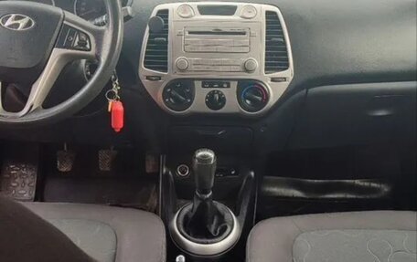 Hyundai i20 IB рестайлинг, 2010 год, 530 000 рублей, 7 фотография