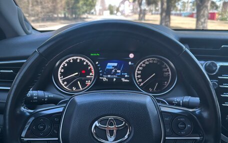 Toyota Camry, 2018 год, 2 750 000 рублей, 12 фотография