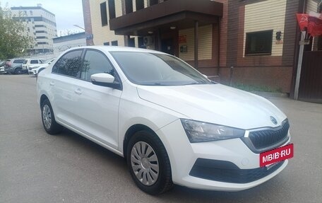 Skoda Rapid II, 2020 год, 1 350 000 рублей, 3 фотография