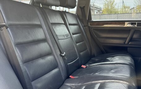 Volkswagen Touareg III, 2007 год, 915 000 рублей, 11 фотография