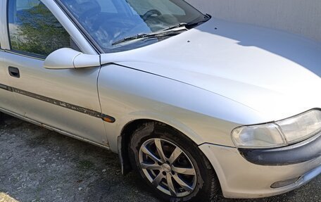 Opel Vectra B рестайлинг, 1998 год, 150 000 рублей, 2 фотография