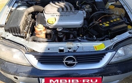 Opel Vectra B рестайлинг, 1998 год, 150 000 рублей, 3 фотография