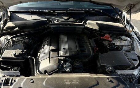 BMW 5 серия, 2005 год, 840 000 рублей, 7 фотография