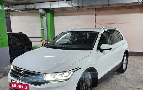 Volkswagen Tiguan II, 2021 год, 3 200 000 рублей, 3 фотография