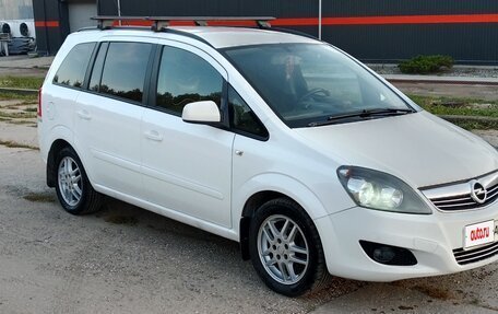 Opel Zafira B, 2012 год, 730 000 рублей, 8 фотография