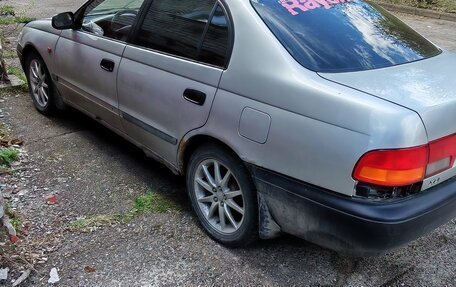 Toyota Carina E, 1997 год, 235 000 рублей, 4 фотография