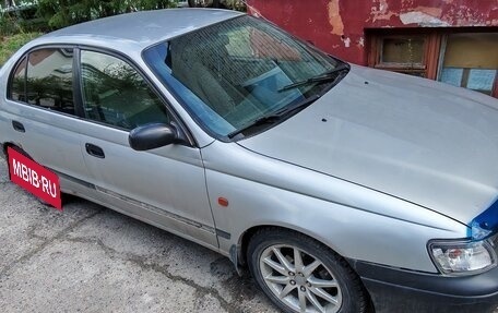 Toyota Carina E, 1997 год, 235 000 рублей, 2 фотография