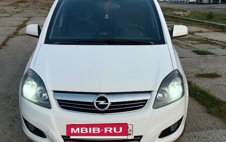 Opel Zafira B, 2012 год, 730 000 рублей, 9 фотография