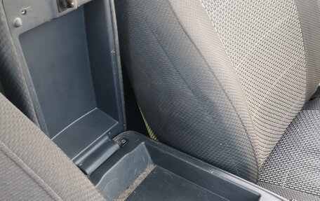 Toyota Corolla, 2005 год, 600 000 рублей, 6 фотография
